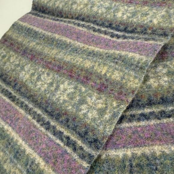 Barbour Lambswool Fair Isle Scarf Gray Purple Fringe 68 x 9 - Picture 3 of 4